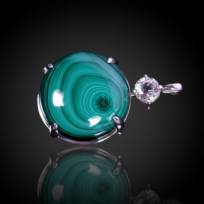 25 ct Malachite & Topaz - Sterling Silver Pendant