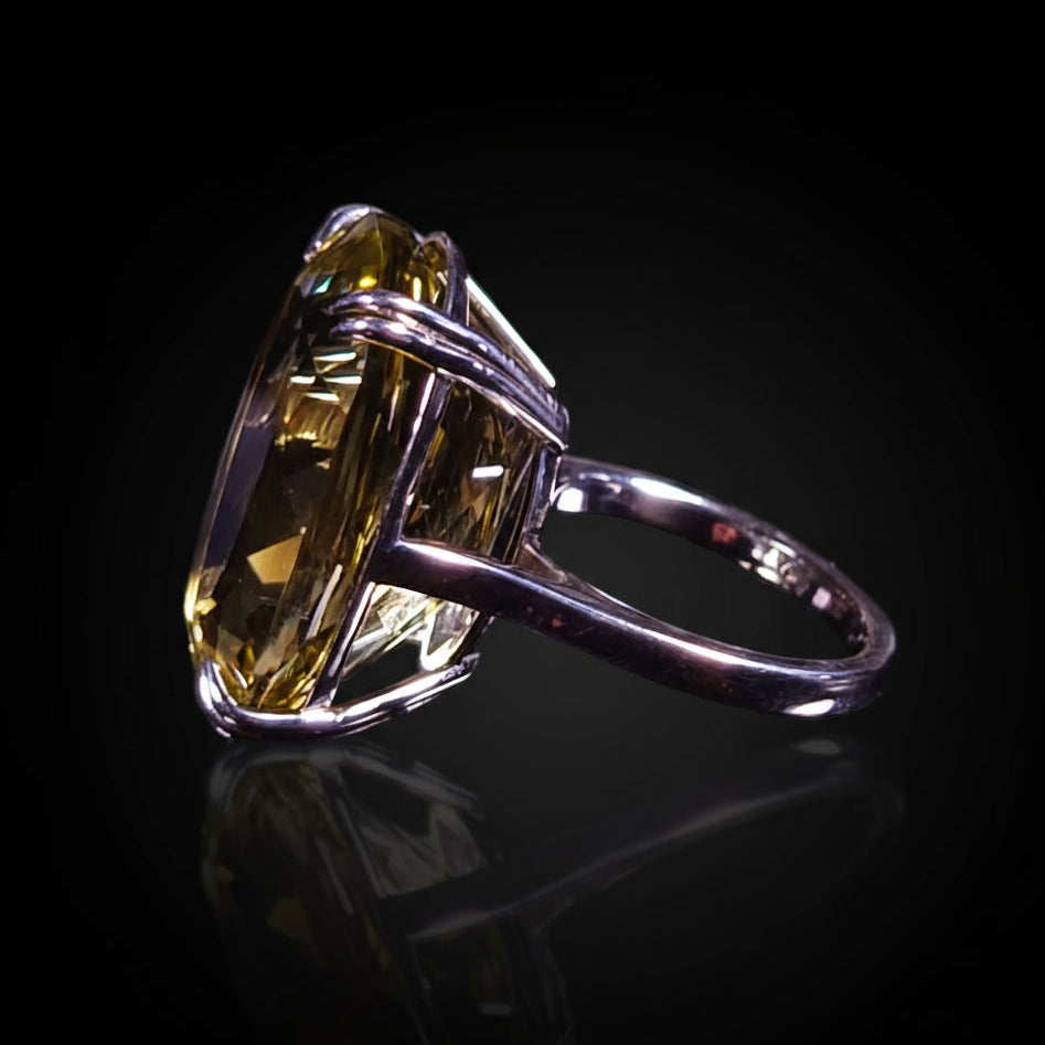 30 ct Portuguese-Cut Lemon Quartz - Sterling Silver Ring