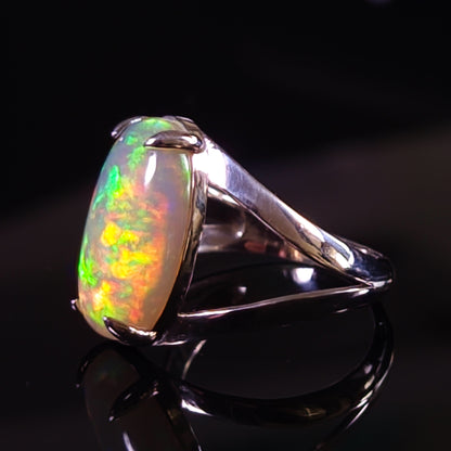 3.6 ct Welo Opal Ring - Sterling Silver Ring