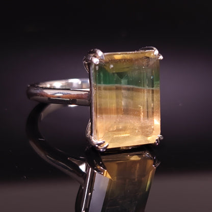 8 ct Green & Yellow Fluorite - Sterling Silver Ring